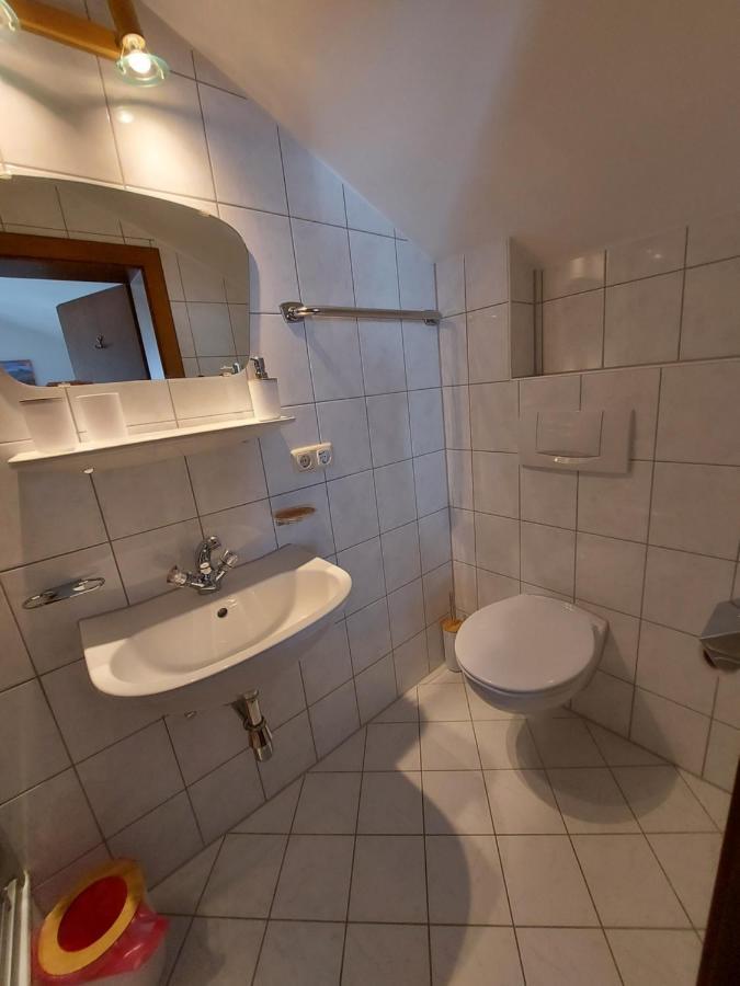 Bed and Breakfast Zum Schneider Finkenberg Exteriér fotografie