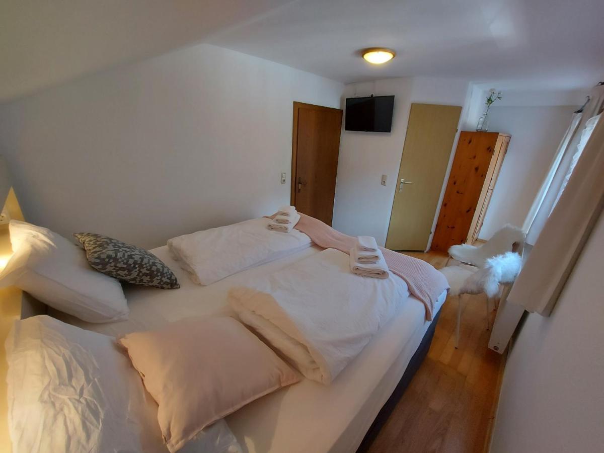 Bed and Breakfast Zum Schneider Finkenberg Exteriér fotografie