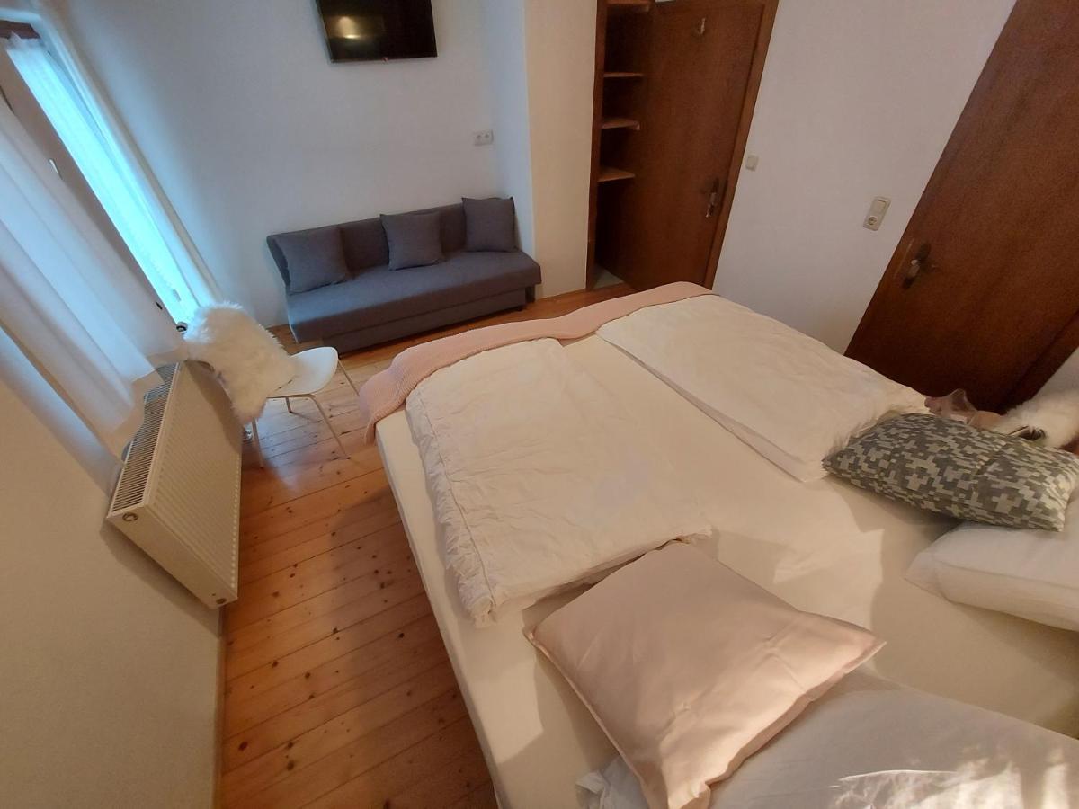 Bed and Breakfast Zum Schneider Finkenberg Exteriér fotografie